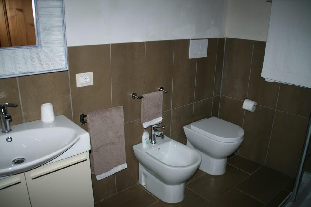 Residenza Fra Le Torri - Charme & Art Gallery Home Arezzo Buitenkant foto