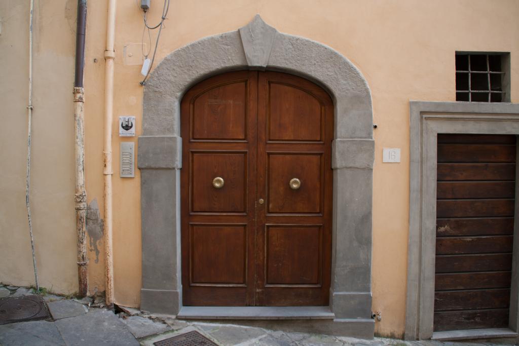 Residenza Fra Le Torri - Charme & Art Gallery Home Arezzo Buitenkant foto