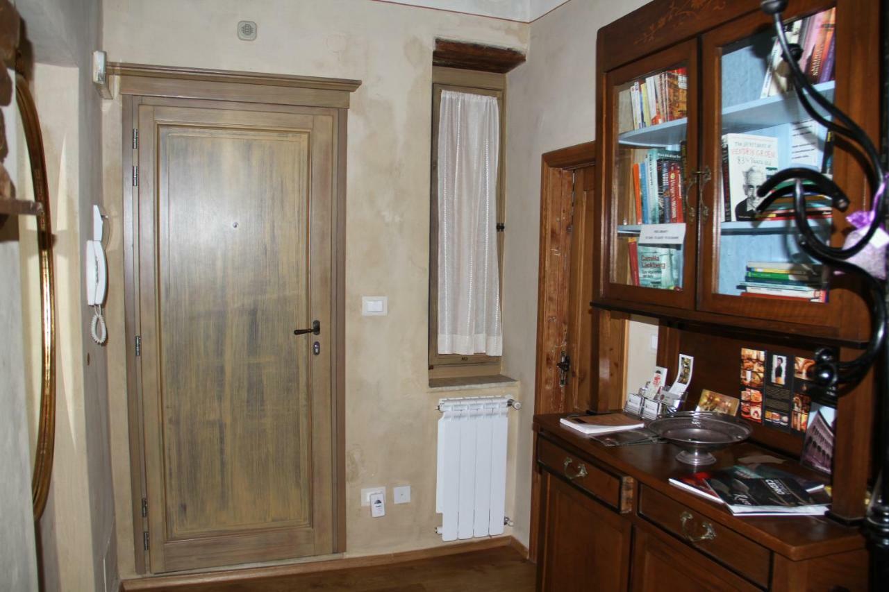 Residenza Fra Le Torri - Charme & Art Gallery Home Arezzo Buitenkant foto