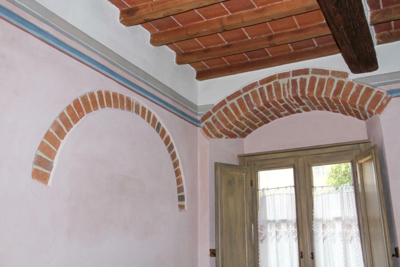 Residenza Fra Le Torri - Charme & Art Gallery Home Arezzo Buitenkant foto