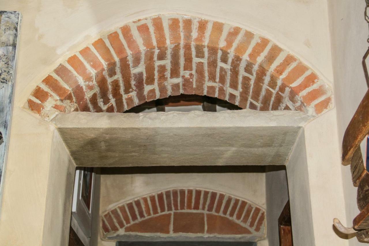 Residenza Fra Le Torri - Charme & Art Gallery Home Arezzo Buitenkant foto